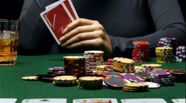 Bạn có biết thuật ngữ trong bài sâm lốc bao gồm những gì không?