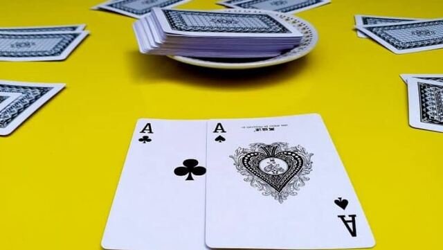 Số lượng người chơi tối đa được quy định trong trò chơi này là 6 người Số lượng người chơi tối đa được quy định trong trò chơi này là 6 người